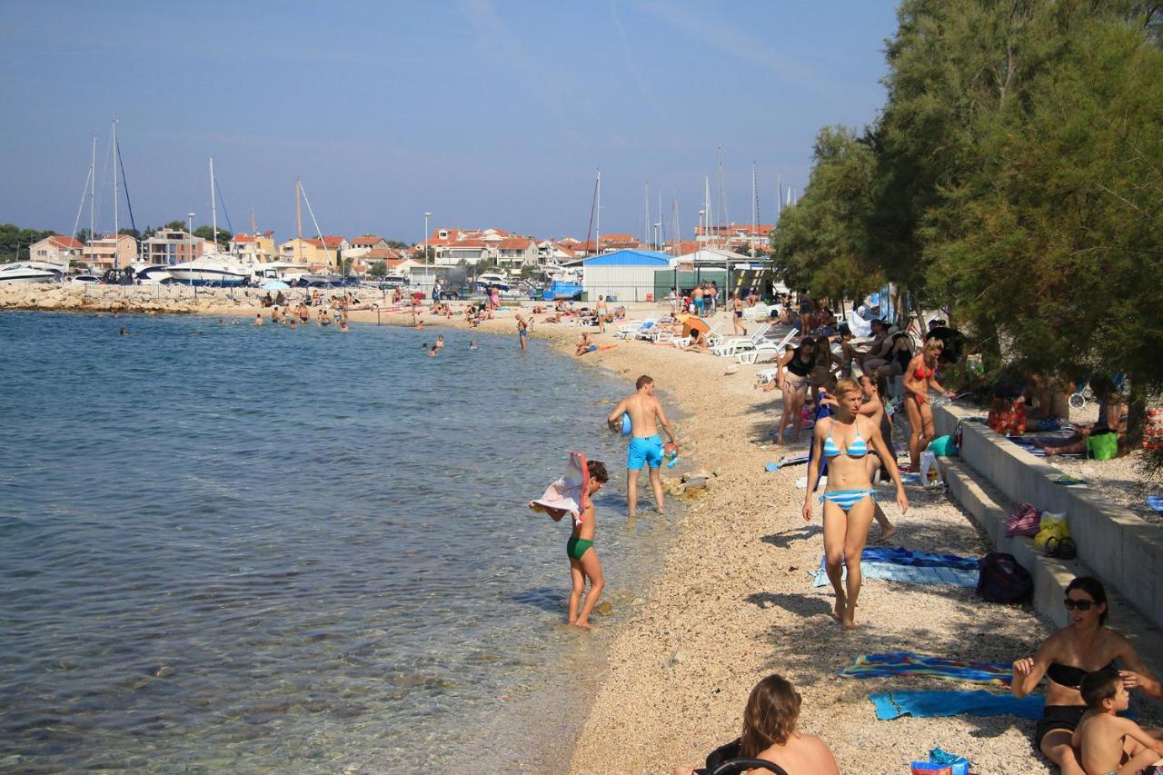 The Consists Of Two Bedrooms, A Bathroom, A Kitchen And A Living Appartement Zadar